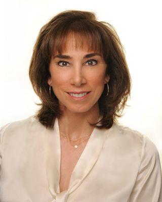 Leslie Wish - Fairway Independent Mortgage