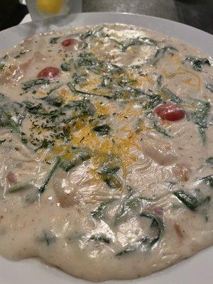 Shrimp and grits w Parmesan sauce