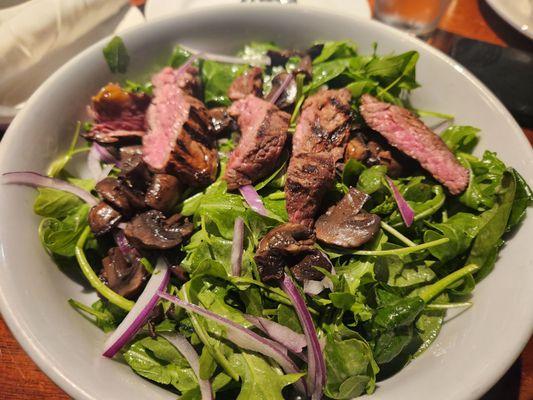 Steak salad