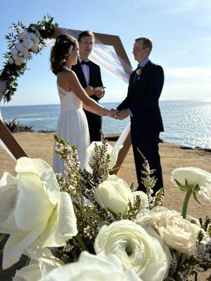 Wedding on sunset cliffs