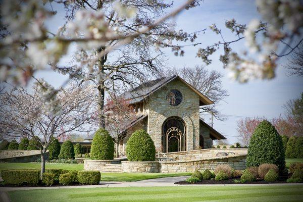 Pinnacle Memorial Gardens