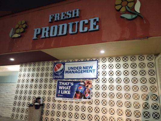 La Pradera sold to Viva Meat Market. Same quality of food and service.