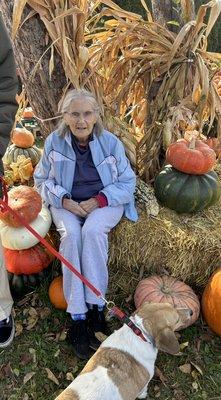 Helping Hands Adult Daycare Service