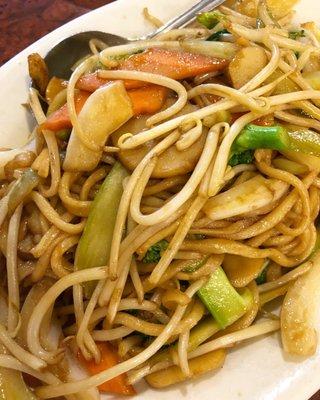 Vegetable chow mein
