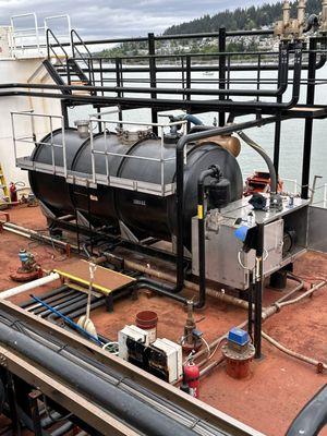 Vac Tank Modification - Marine vessel weld repair and metal fabrication