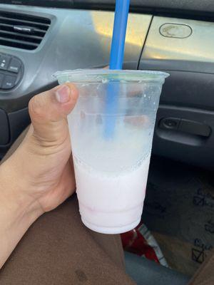 vanilla tea with cherry boba