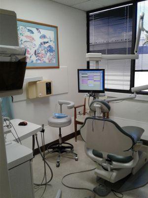 Teeth cleaning room