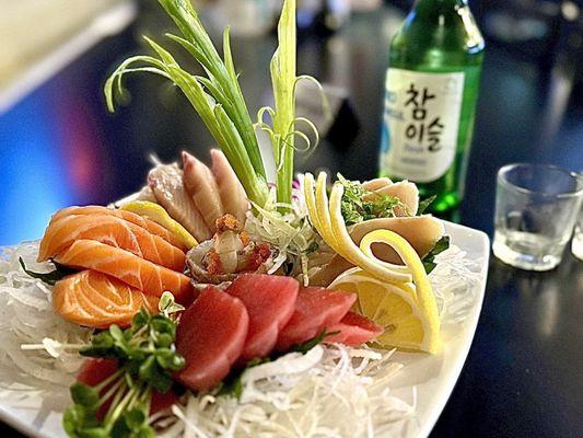 Sashimi Combo Dinner with Soju