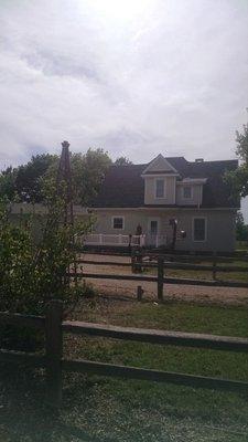 Everett Larson Roofing