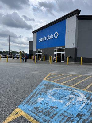 Sam's Club