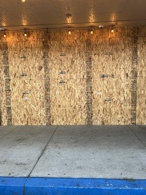 Boards up available 7 days a week