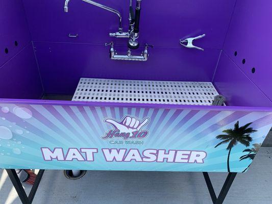 Even mats can be washed clean