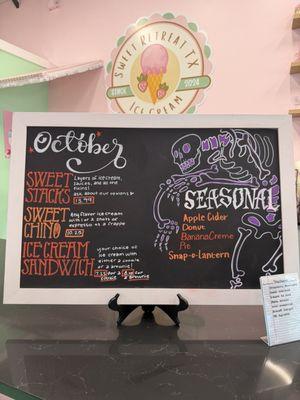 Apple cider donut is a must try !