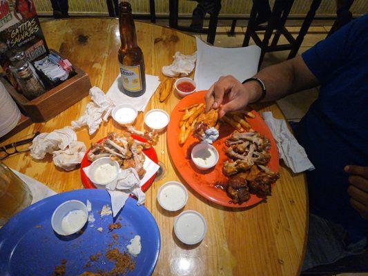 Ojos Locos Sports Cantina - Northpark