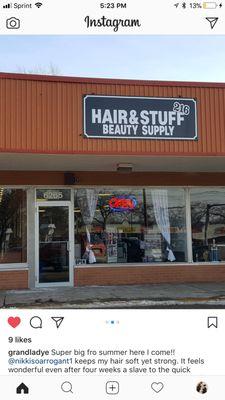 Hair & Stuff 216