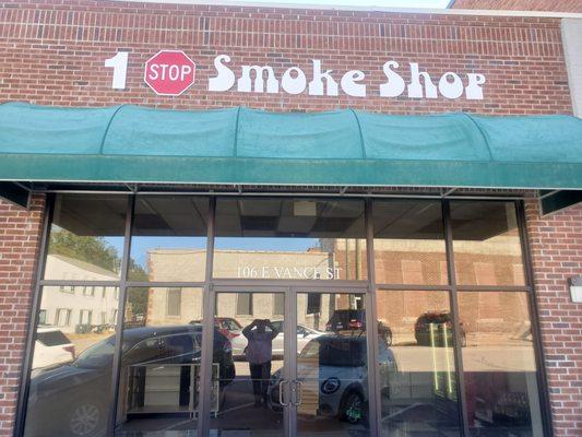 1 Stop Smoke Shop for all your vapor, Tobacco, CBD and Kratom as well as many Miscellaneous Items as well! All your needs in 1 STOP!