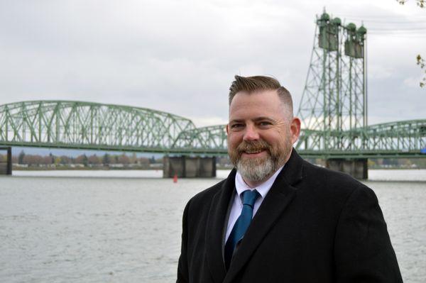 Robert Mourton - Kinected Realty