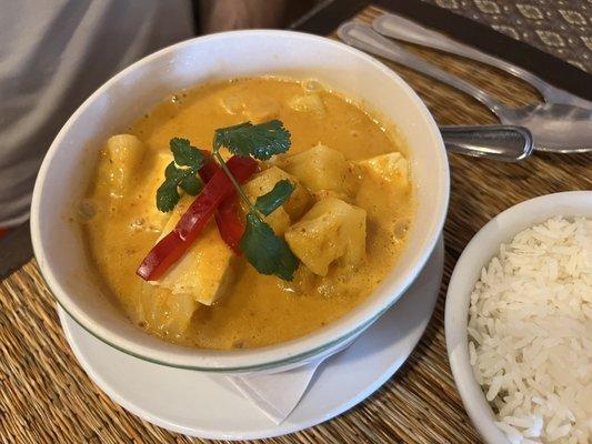 Curry with Pineapple