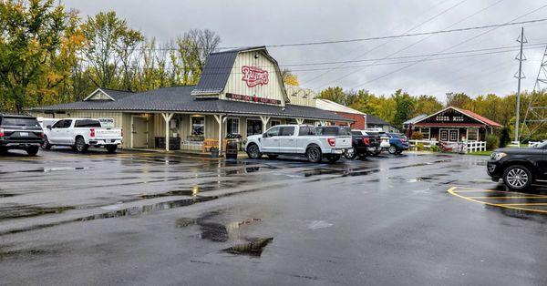 Bayne's Apple Valley