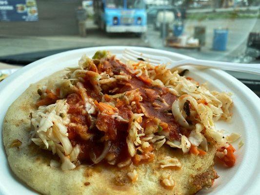 Tita's Pupuseria Lonchera