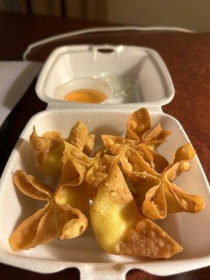 Crab Rangoon (6)