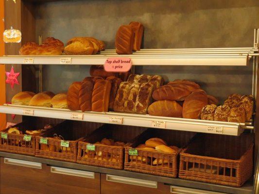 JB's German Restaurant and Bakery