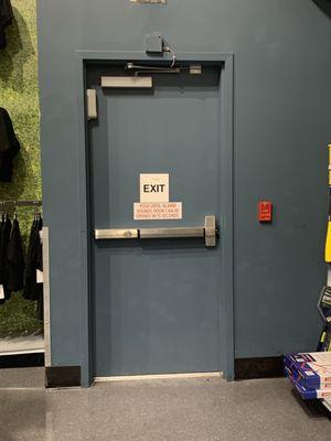 DICK'S Sporting Goods