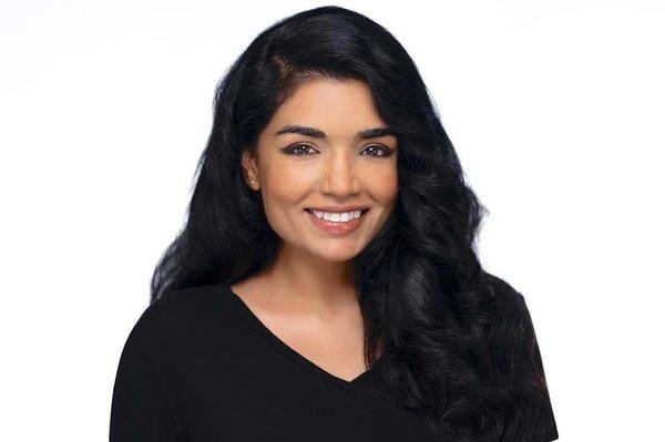Sanna Khan - Next Level Properties