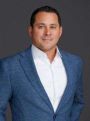 Neil Cambra | Willis Allen Real Estate Agent