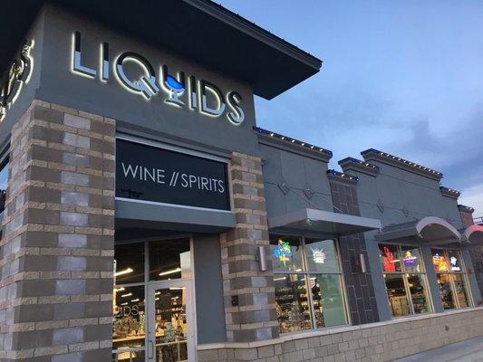 Liquids Wine & Spirits