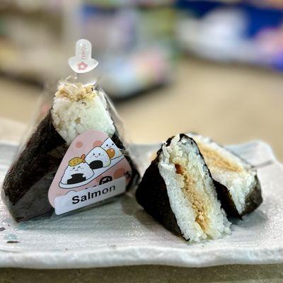 Salmon Mayo onigiri