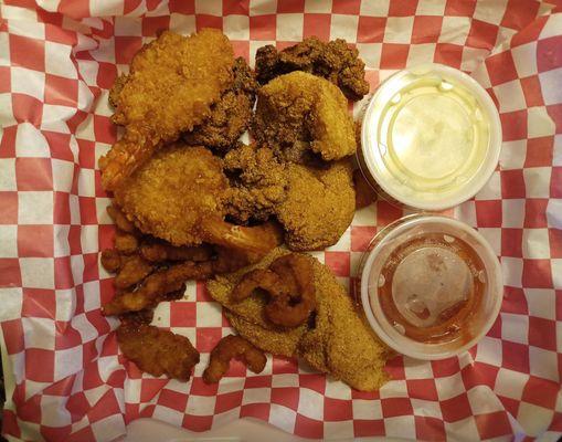 Crawpappy's Bar and Grill