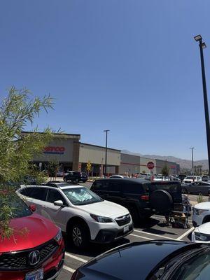 Vehicle broke at Costco in Highland the tow company was able to arrive quickly and help tow