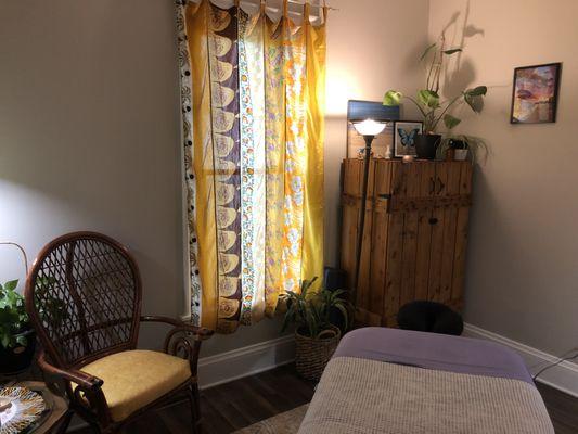 Cozy, private massage room