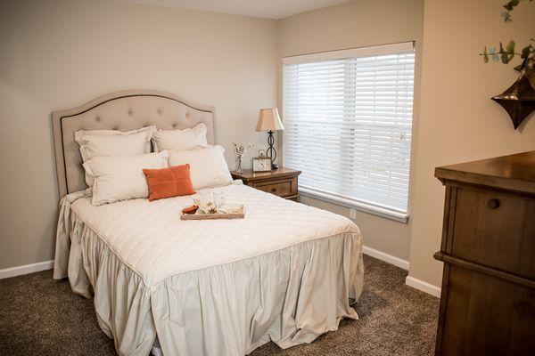 White Oaks Landing by Redwood