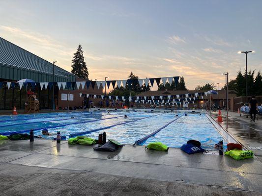 Shute Park Aquatic and Recreation Center