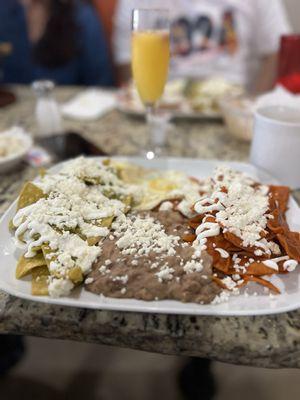 Chilaquiles Divorciados