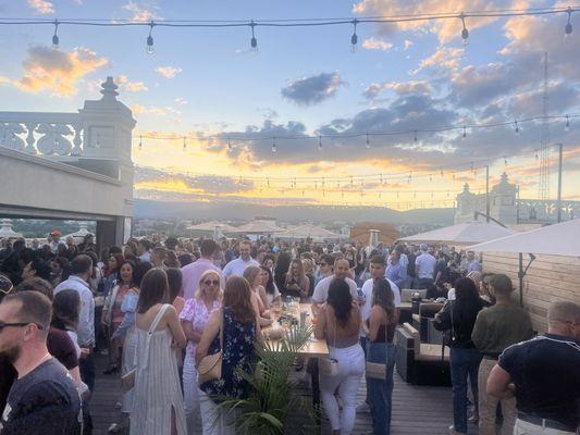 The Roof at Oppenheim