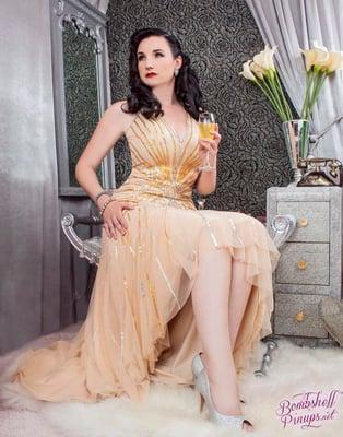 Bombshell Pinups