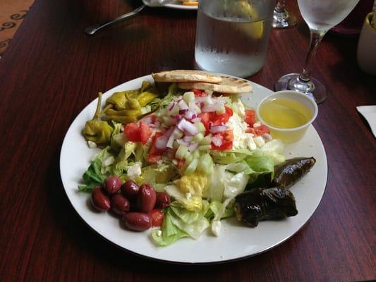 Greek salat with dolmates