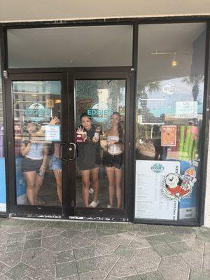 Edgies Corner Market