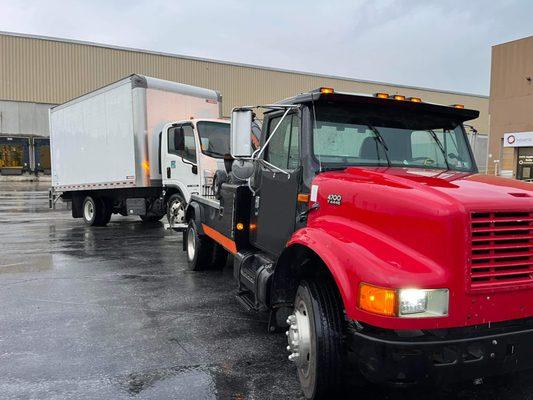 Roadside Savers Towing