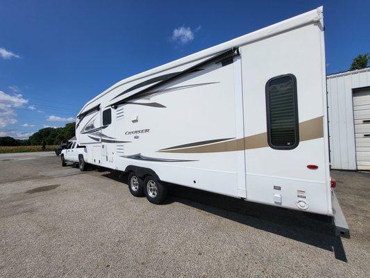 New tires and awnings installed on this 5th wheel!