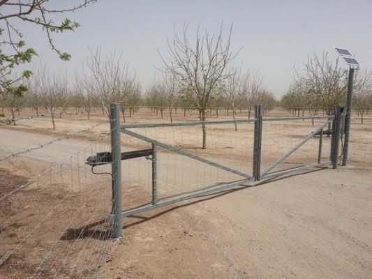 Our latest solar powered gate install!