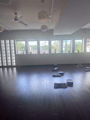 Wonderful studio overlooking Coolidge Corner