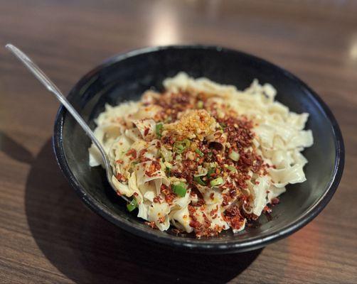 N14.Handmade Noodles W. Ginger & Scallion