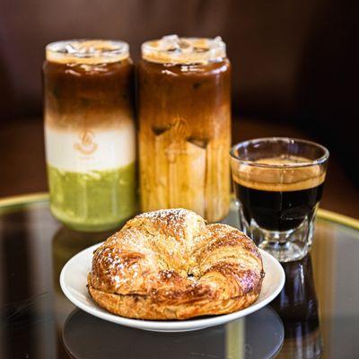 Iced Lattes, Espresso & Croissant