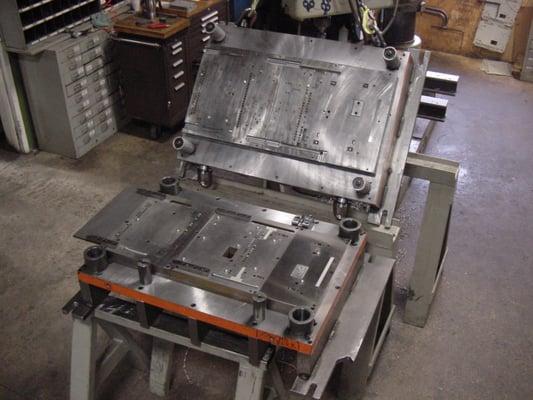 Cole Manufacturing Corp