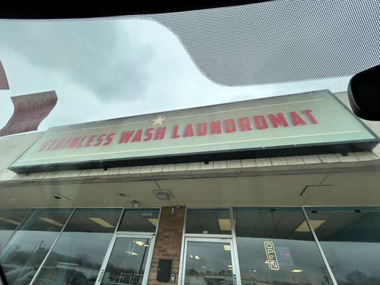 Stainless Wash Laundromat
