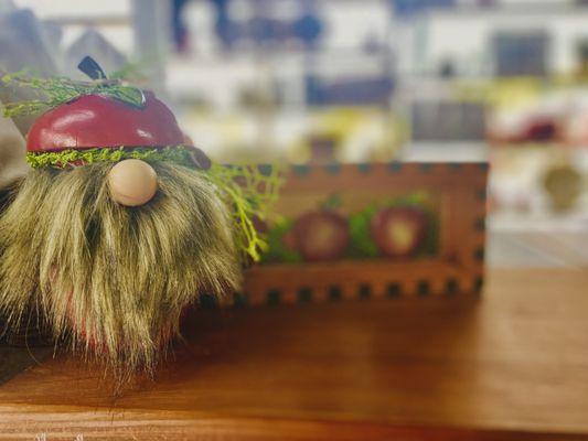 Ellas Uniques & Decor